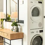 Riverview En *