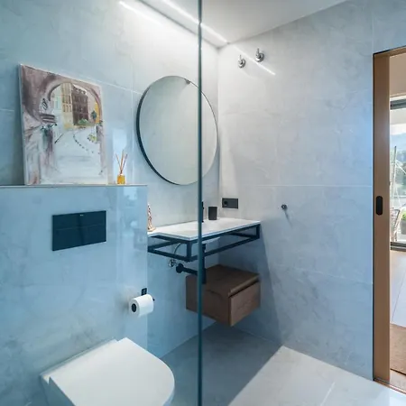 Riverview En * リャネス